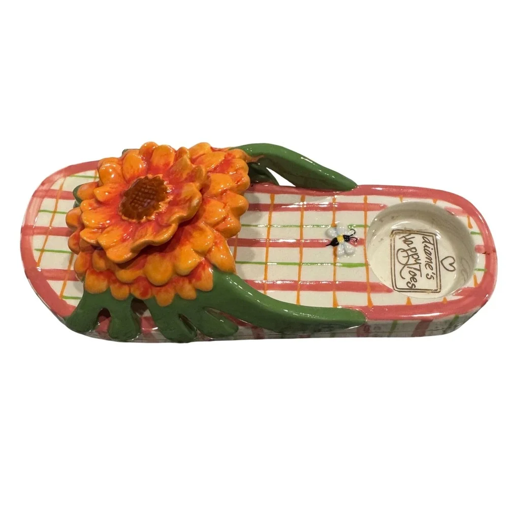 Diane's Happy Toes Darling Daisy Ceramic Tealight‎ Candle Holder 2004